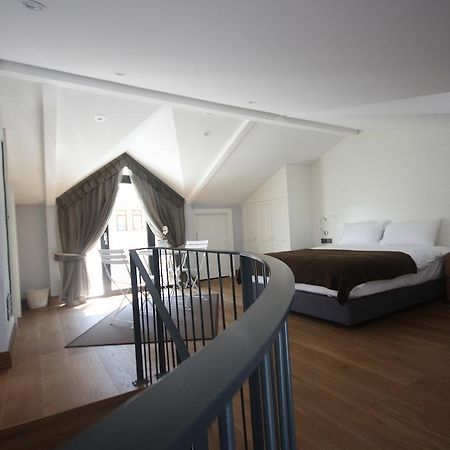La Casa Pera Suites Istanbul Bagian luar foto