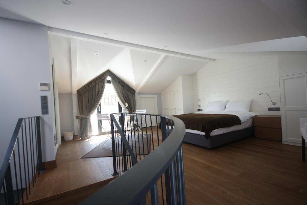 La Casa Pera Suites Istanbul Bagian luar foto